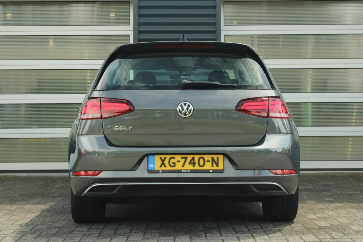 136pk 38kW/h | SoH 94% | 17" Madrid Velgen | Cockpit Pro | Apple CarPlay & Android Auto