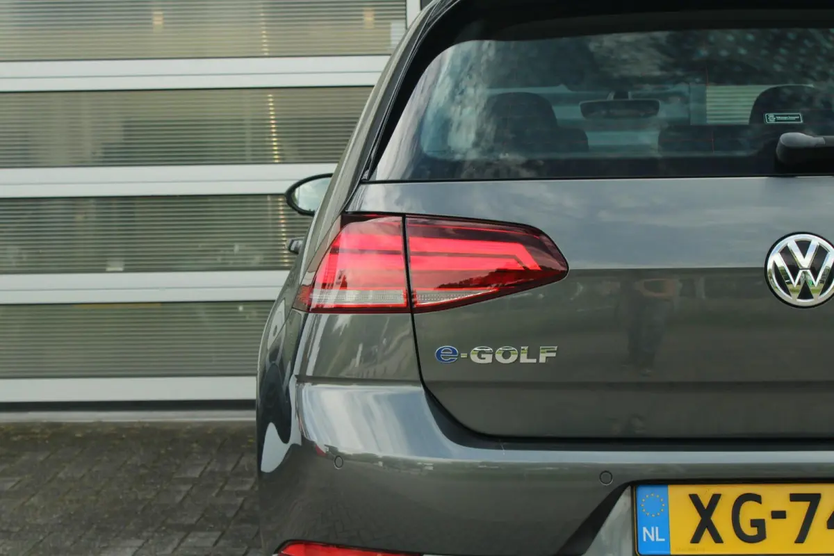 136pk 38kW/h | SoH 94% | 17" Madrid Velgen | Cockpit Pro | Apple CarPlay & Android Auto