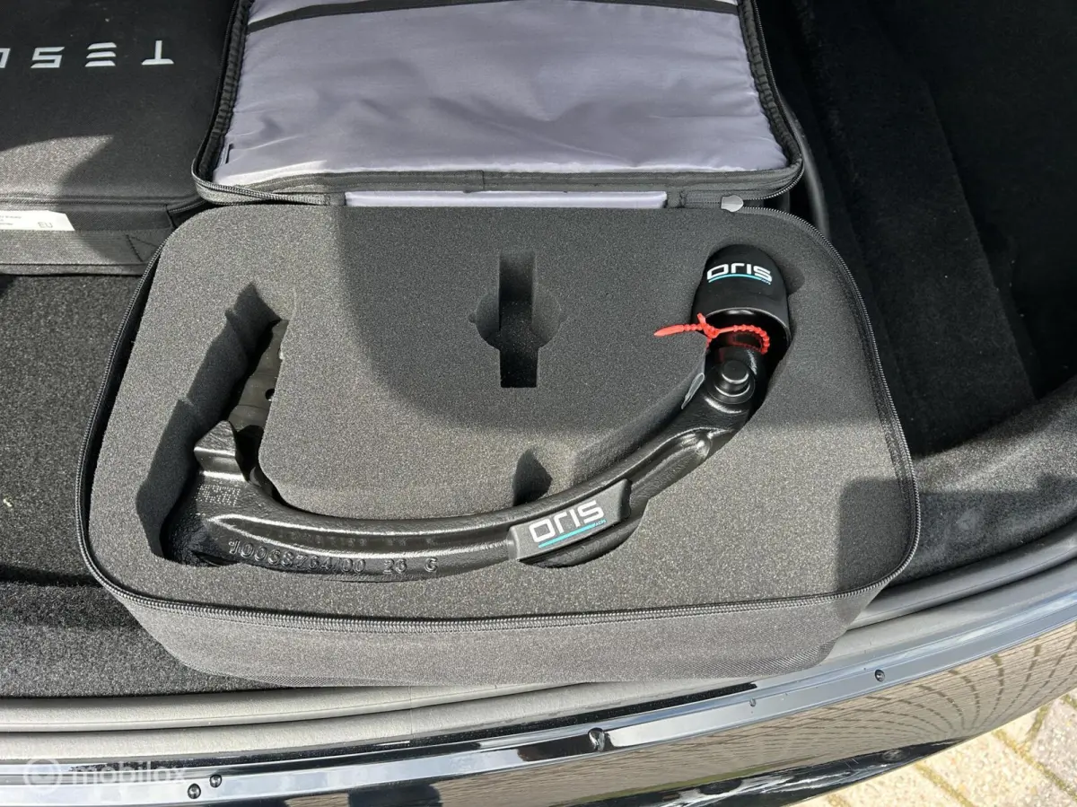 Premium Long Range AWD 78 kWh + Trekhaak