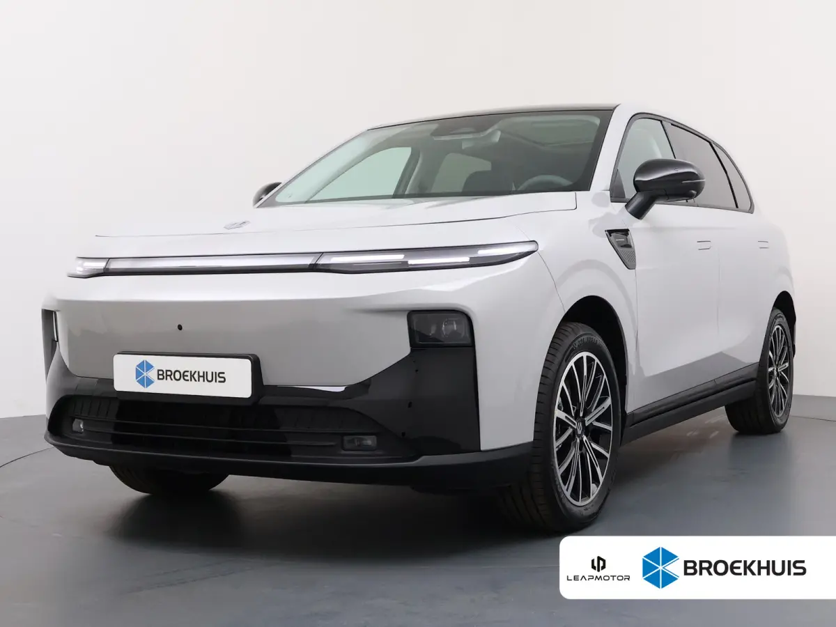 Design ProMax 67.1 kWh | €1500,- korting !! | Vanaf €499,- Private Lease per maand !| Achteruitrijcamera | Apple Carplay/Android Auto|telefoonintegratie premium | Bestuurdersstoel verwar