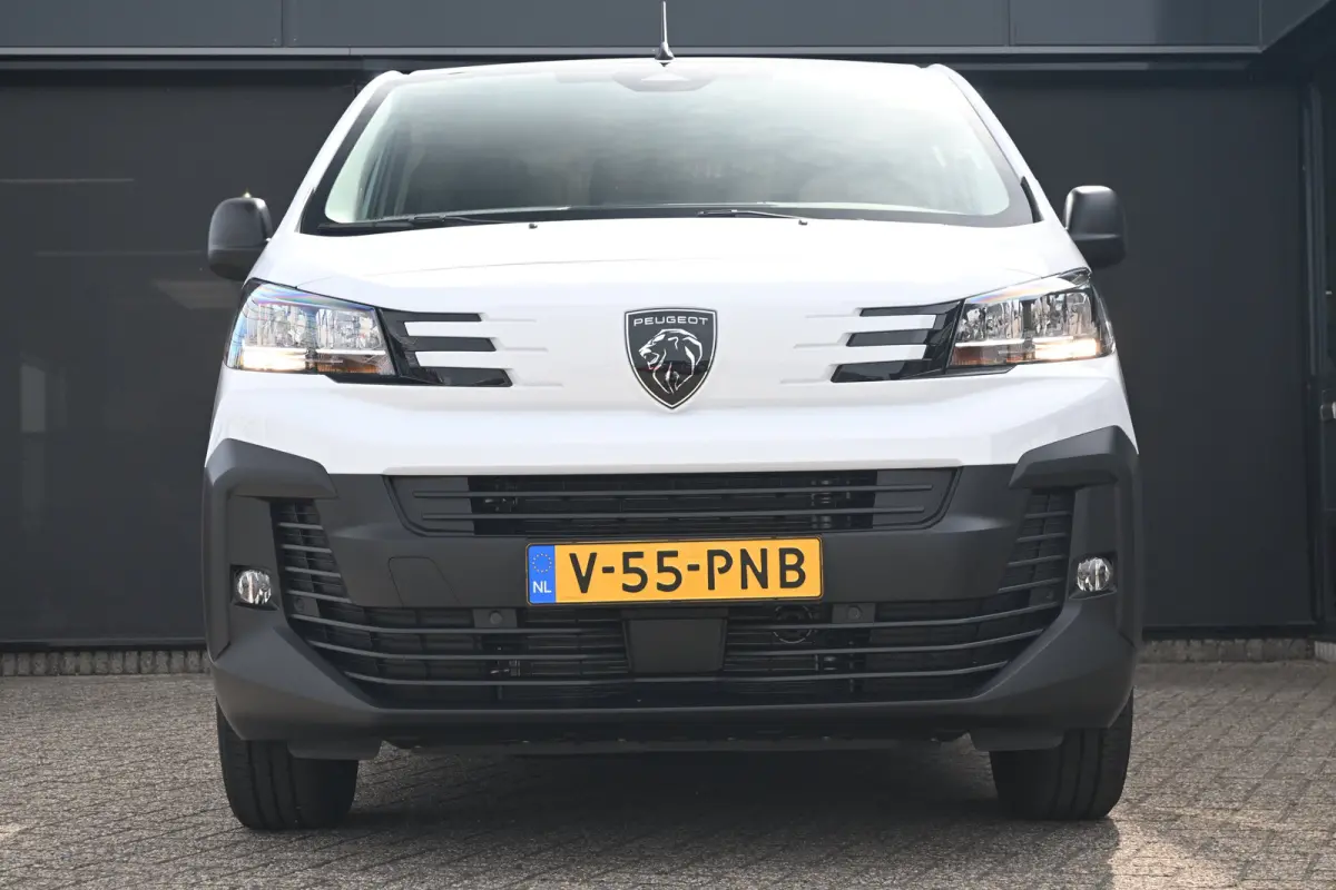 EV L3 75 kWh DEMO-DEAL! Tot 8 Jaar Garantie! | Navigatie | Betimmering | Achteruitrijcamera | Cruise Control | !!