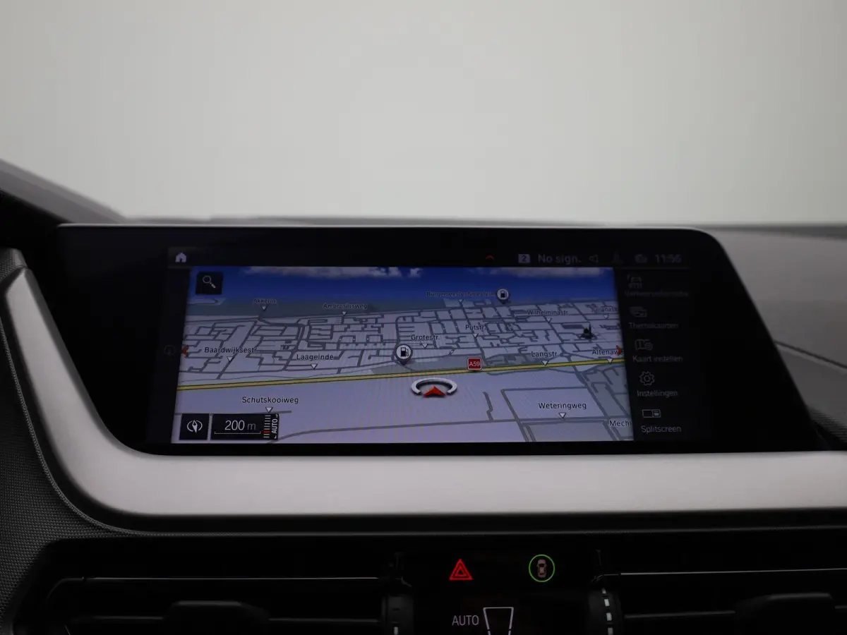 118i Executive | PANORAMADAK | APPLE CARPLAY | ANDROID AUTO | CLIMATE CONTROL | CRUISE CONTROL | PARKEERSENSOREN |
