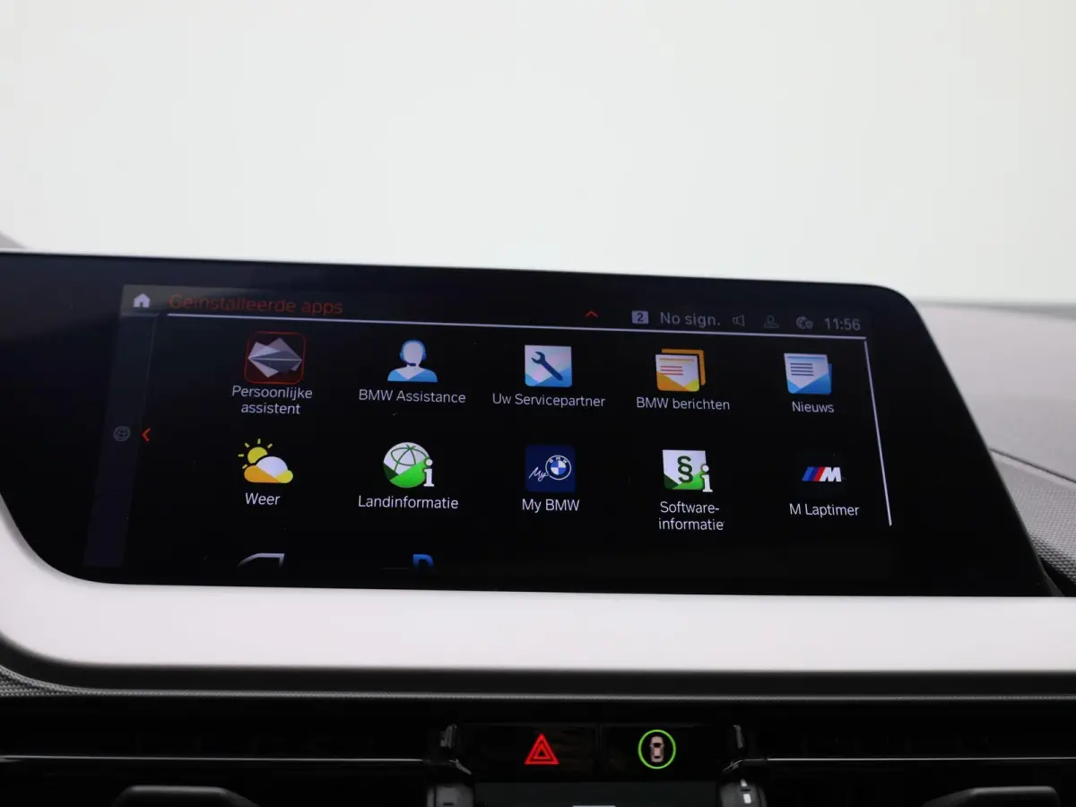 118i Executive | PANORAMADAK | APPLE CARPLAY | ANDROID AUTO | CLIMATE CONTROL | CRUISE CONTROL | PARKEERSENSOREN |