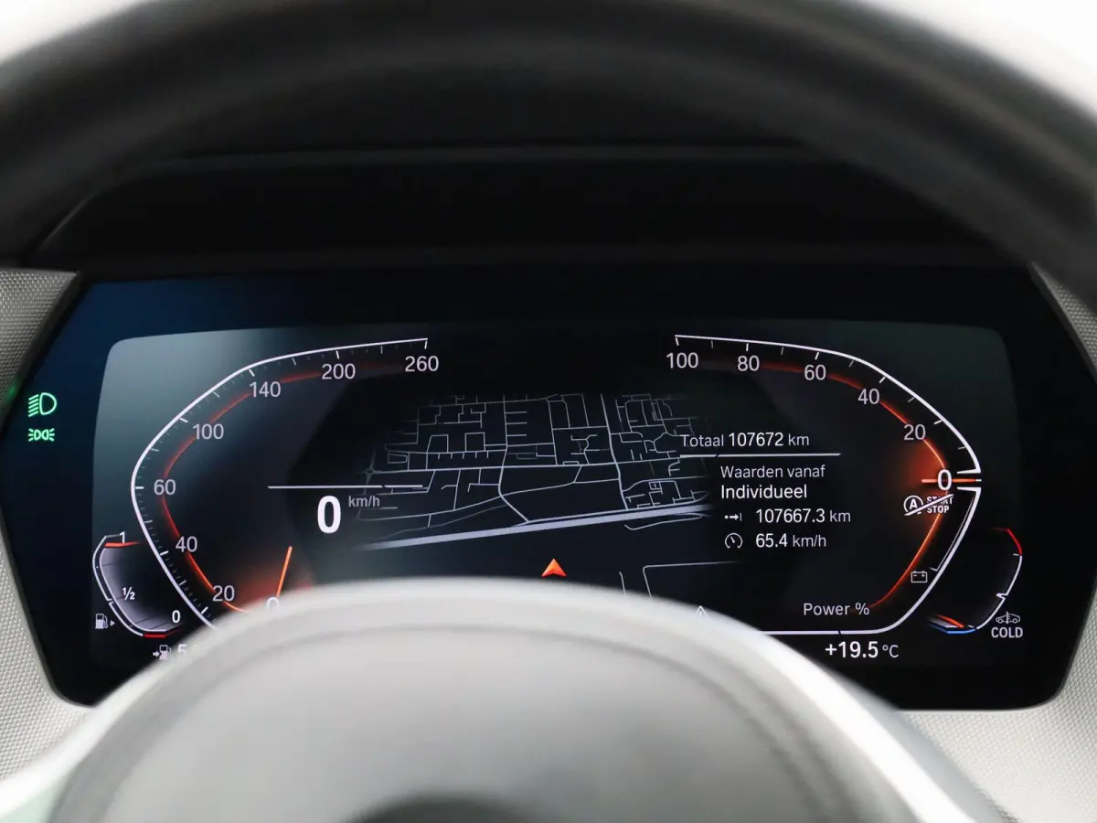 118i Executive | PANORAMADAK | APPLE CARPLAY | ANDROID AUTO | CLIMATE CONTROL | CRUISE CONTROL | PARKEERSENSOREN |