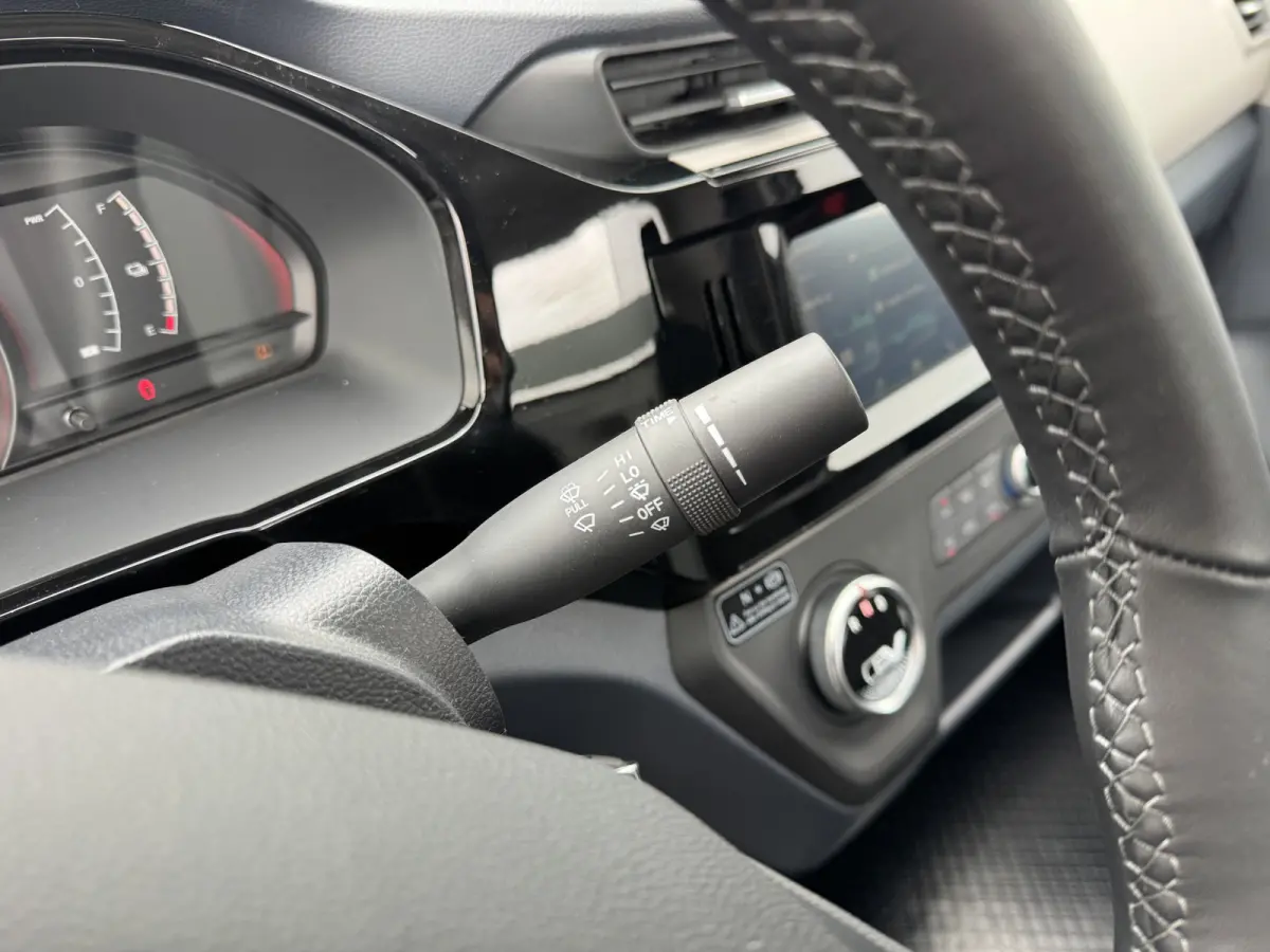 50kWh 122PK 6 x Verfügbar Pritische Open Laadbak 327km WLTP 100% Elektrisch Airco Cruise Control Carplay Camera Pickup Open Box