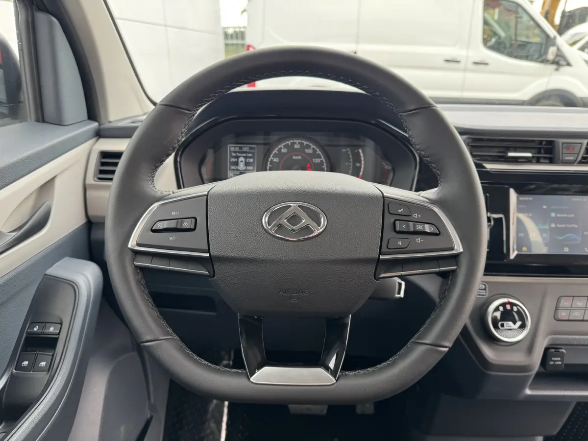 50kWh 122PK 6 x Verfügbar Pritische Open Laadbak 327km WLTP 100% Elektrisch Airco Cruise Control Carplay Camera Pickup Open Box