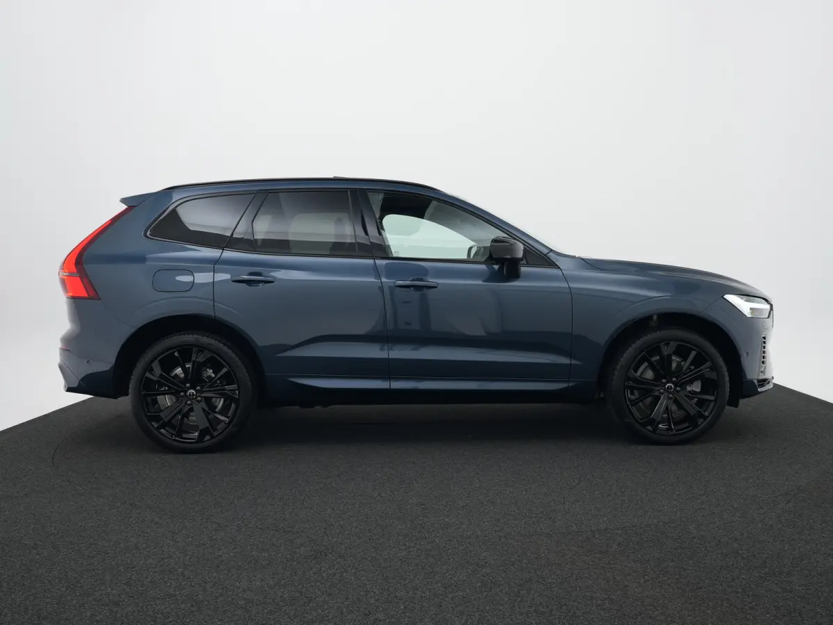 T6 Recharge AWD Plus Black Edition | Head-Up | Stoelventilatie | 360° Camera | Harman/Kardon | Panoramadak | Trekhaak
