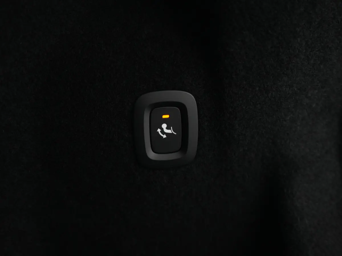 T6 Recharge AWD Plus Black Edition | Head-Up | Stoelventilatie | 360° Camera | Harman/Kardon | Panoramadak | Trekhaak
