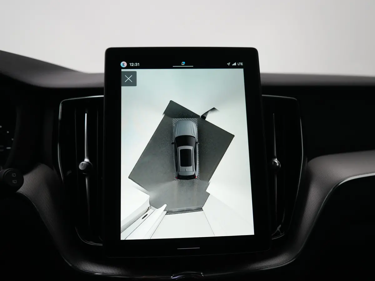 T6 Recharge AWD Plus Black Edition | Head-Up | Stoelventilatie | 360° Camera | Harman/Kardon | Panoramadak | Trekhaak