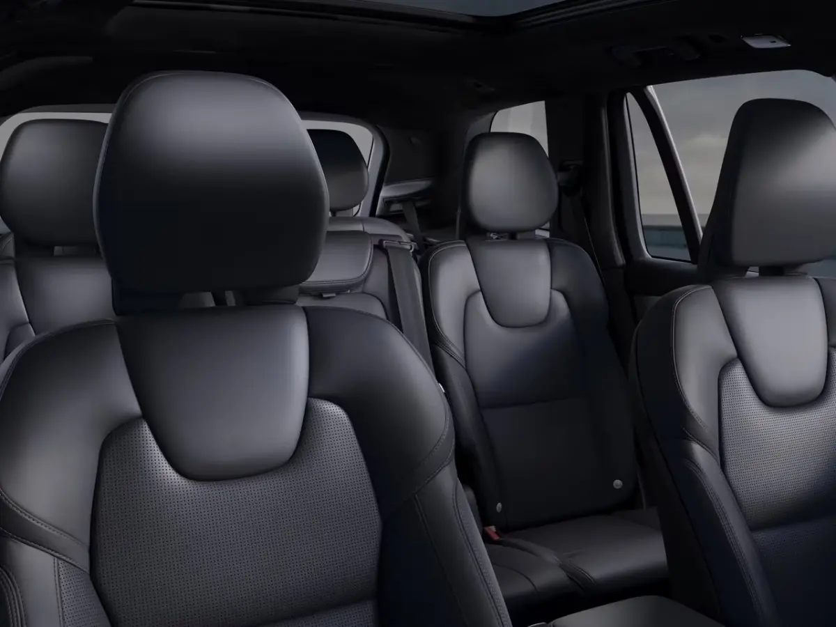 2.0 T8 Plug-in hybrid AWD Ultra Black Ed. Exec. | 2 stoelen op derde rij | Bowers & Wilkins audiosysteem | Elektrisch glazen panorama-dak