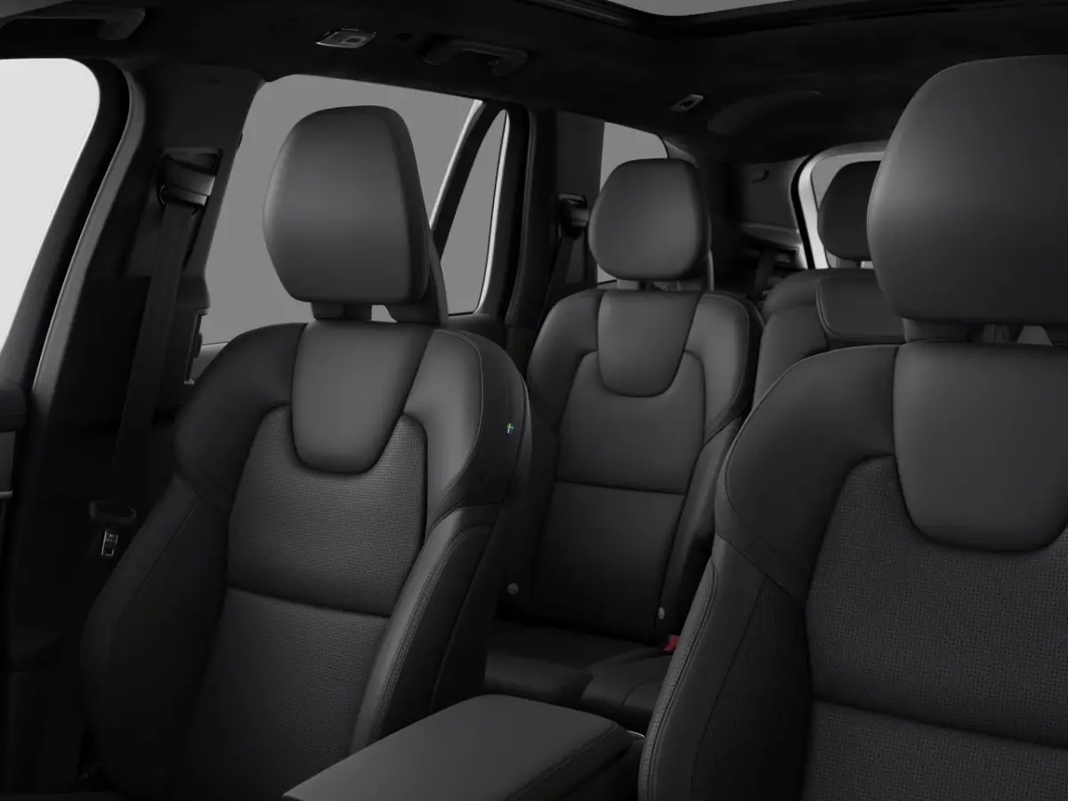 2.0 T8 Plug-in hybrid AWD Ultra Black Ed. Exec. | 2 stoelen op derde rij | Bowers & Wilkins audiosysteem | Elektrisch glazen panorama-dak