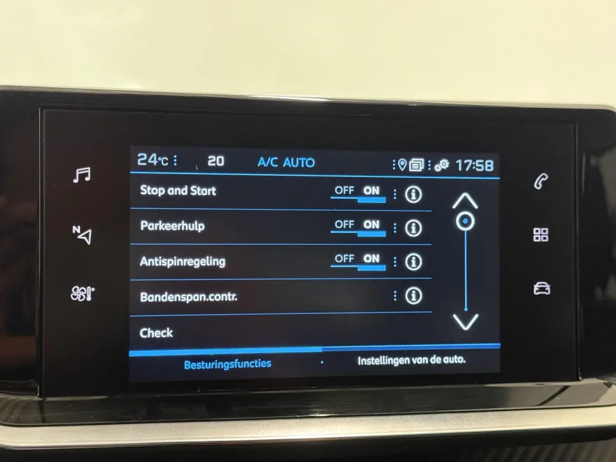 1.2 PureTech 130pk Allure S&S Automaat Navigatie Apple Carplay Android Auto Camera Parkeersensoren achter Cruise Control Full Led Climate Control Lichtmetalen velgen