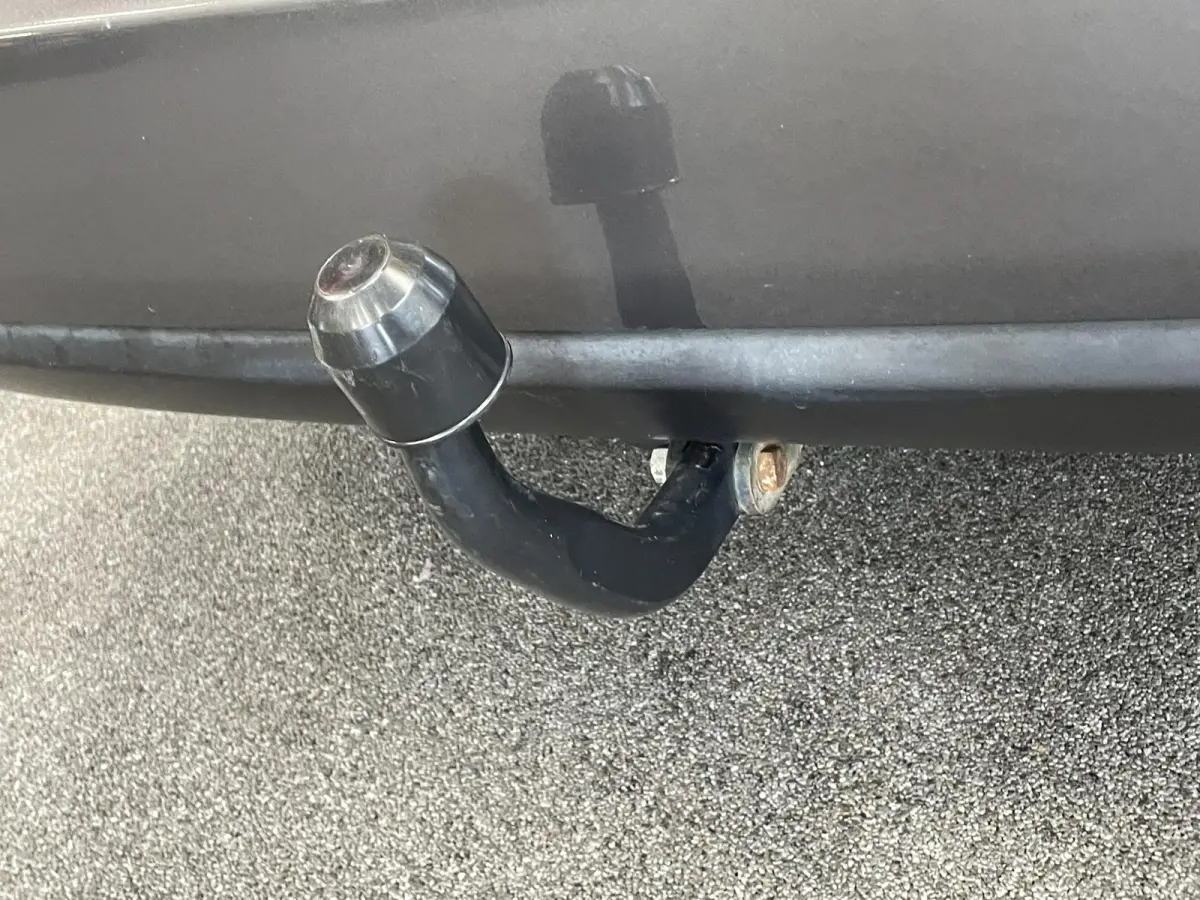 1.2 PureTech Active Pack Trekhaak Navigatie Parkeersensoren achter Cruise Control Climate Control
