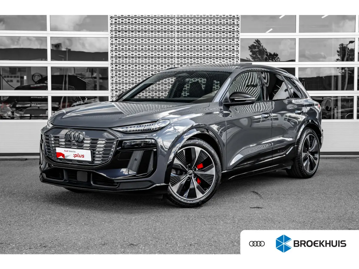 SQ6 quattro 360 kW edition one | Panoramadak | Luchtvering | Head Up Display | Bang & Olufsen |