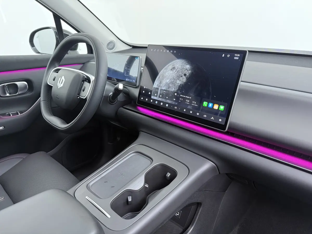 Design 28.4 kWh | €3500,- korting !! | Vanaf €575,- Private Lease per maand ! | Cruise control adaptief met Stop&Go en stuurhulp | Electronic climate controle | Extra getint glas