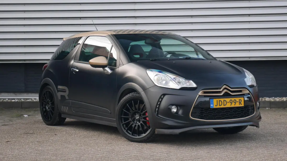 Racing|1.6 THP 207PK|Matte zwart|Carbon fibre