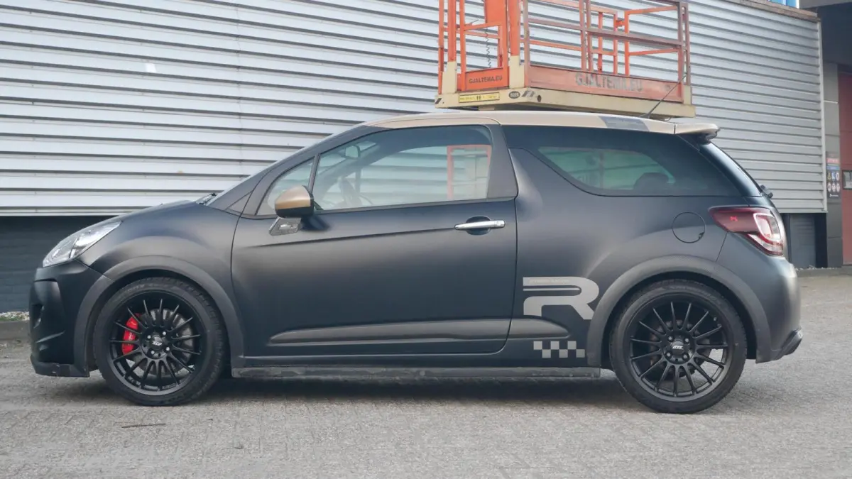 Racing|1.6 THP 207PK|Matte zwart|Carbon fibre