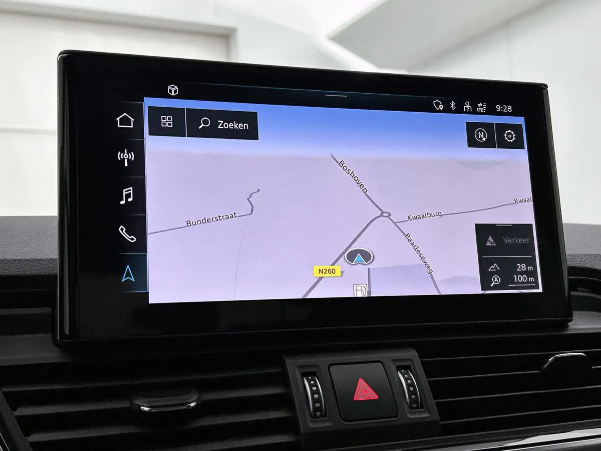 50 TFSI e S edition 299 PK | S-line | Panoramadak | Camera | Cruise Control | Apple Carplay | Android Auto | Stoelverwarming | Climate Control | Lichtmetalen velgen | Trekhaak |