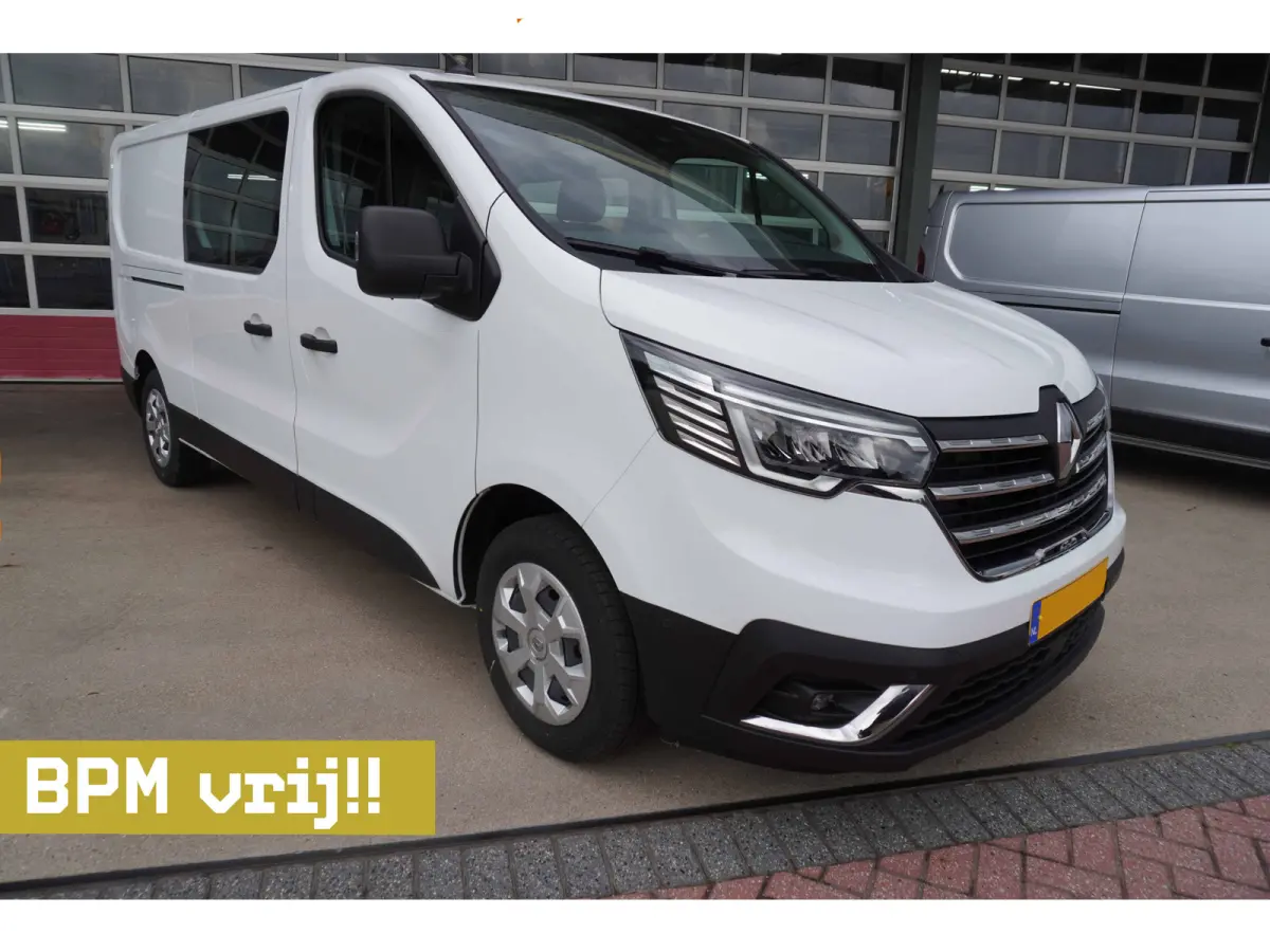 2.0 Blue dCi 130PK T30 L2H1 Advance Dubbelcabine nr.V076 | Climate | Cruise | Camera| Navi | Trekhaak