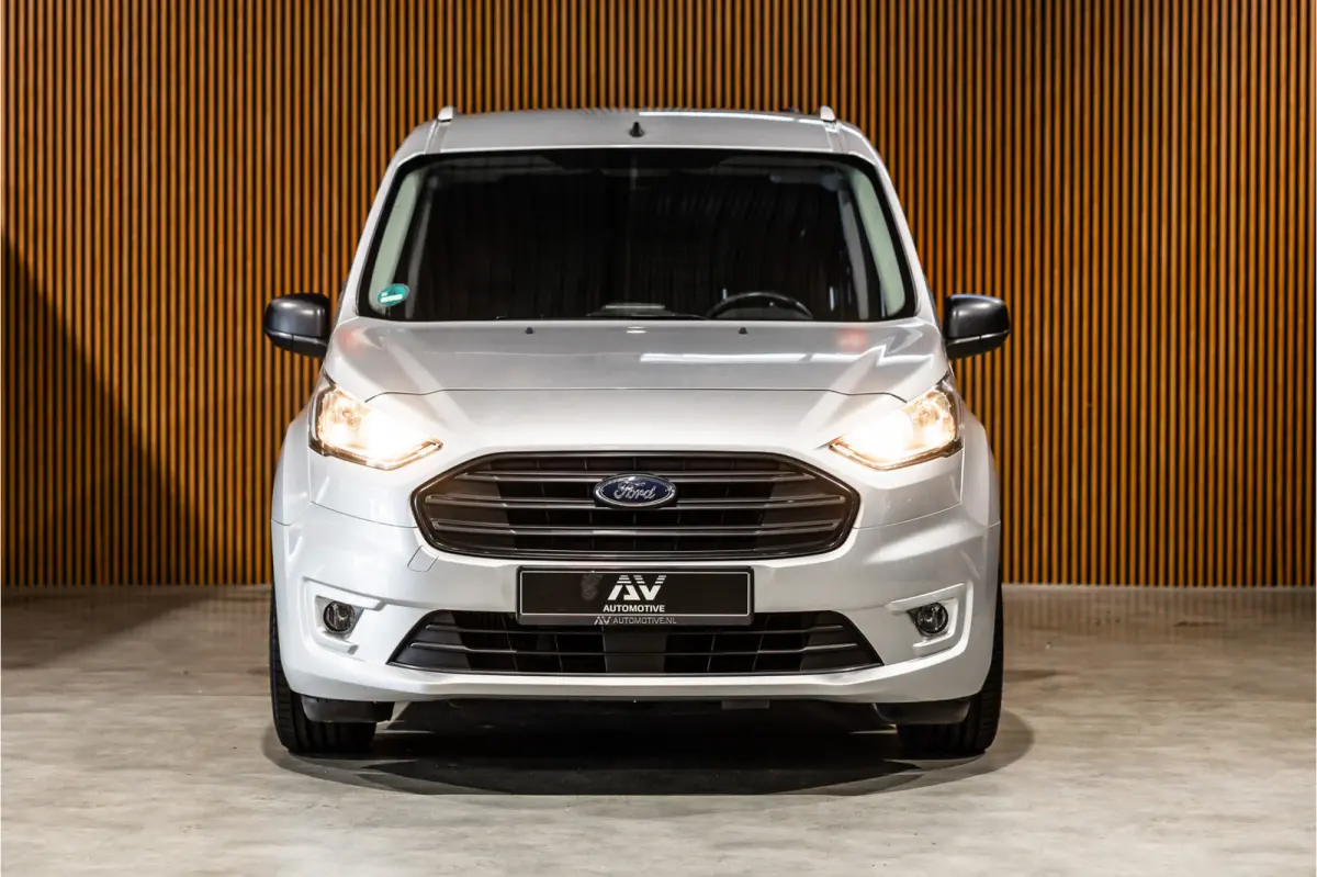 1.0 Ecoboost L2 | BPM Vrij | 3-Zitter | Navigatie | CarPlay | Camera | Stoelverwarming | Airco | MF Stuur | Dealer onderhouden | Nieuwe APK