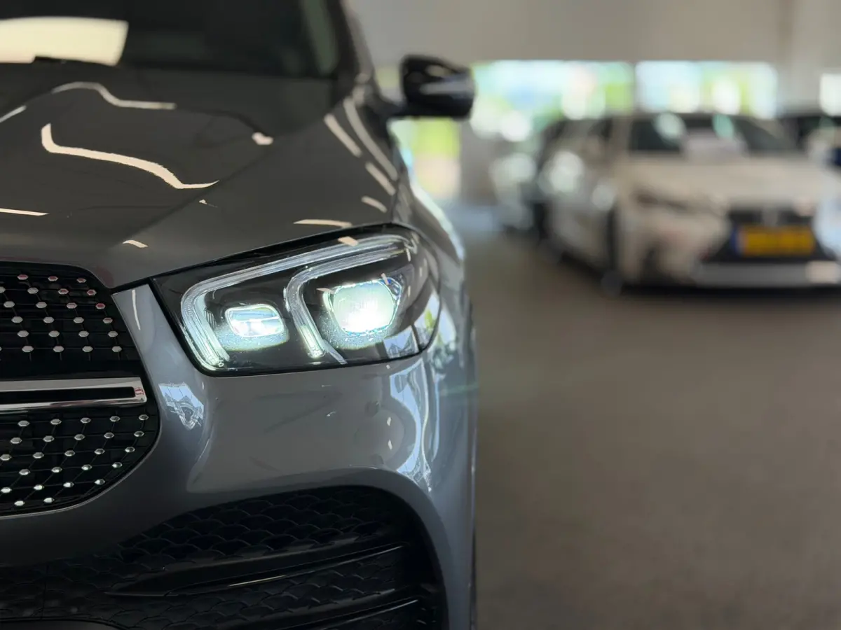 350 e 4MATIC AMG-LINE|PANO|NAVI\CAMERA|TREKHAAK|