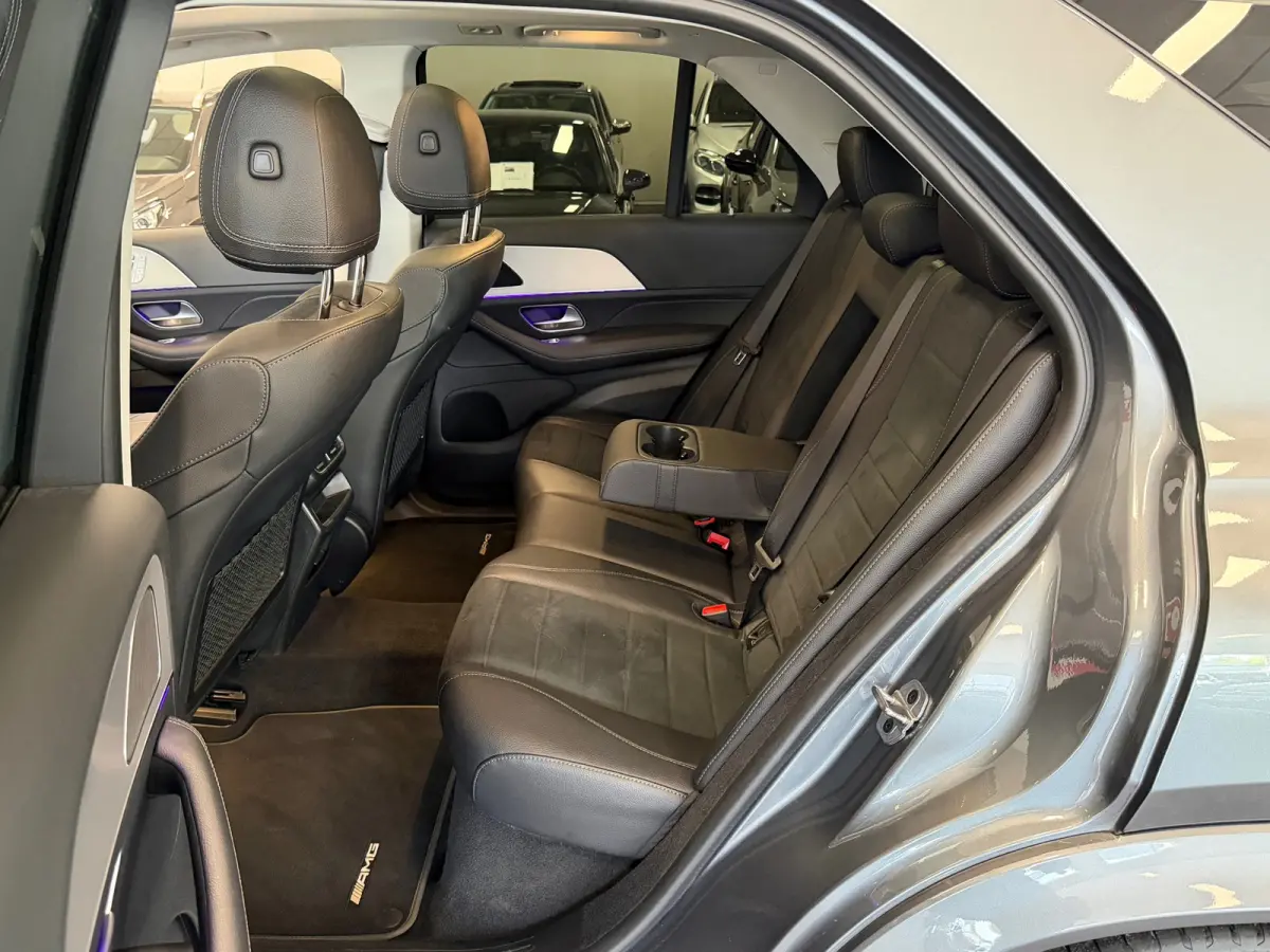 350 e 4MATIC AMG-LINE|PANO|NAVI\CAMERA|TREKHAAK|