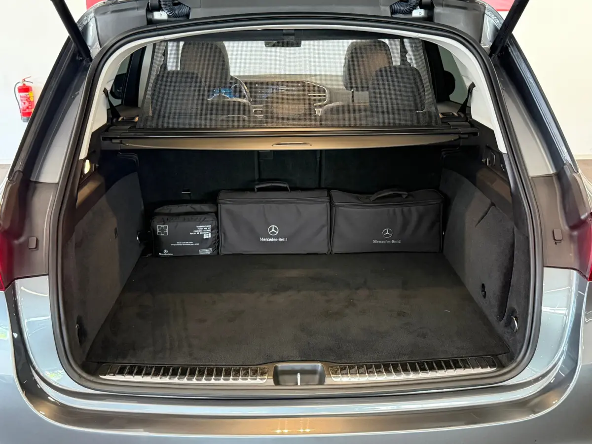 350 e 4MATIC AMG-LINE|PANO|NAVI\CAMERA|TREKHAAK|