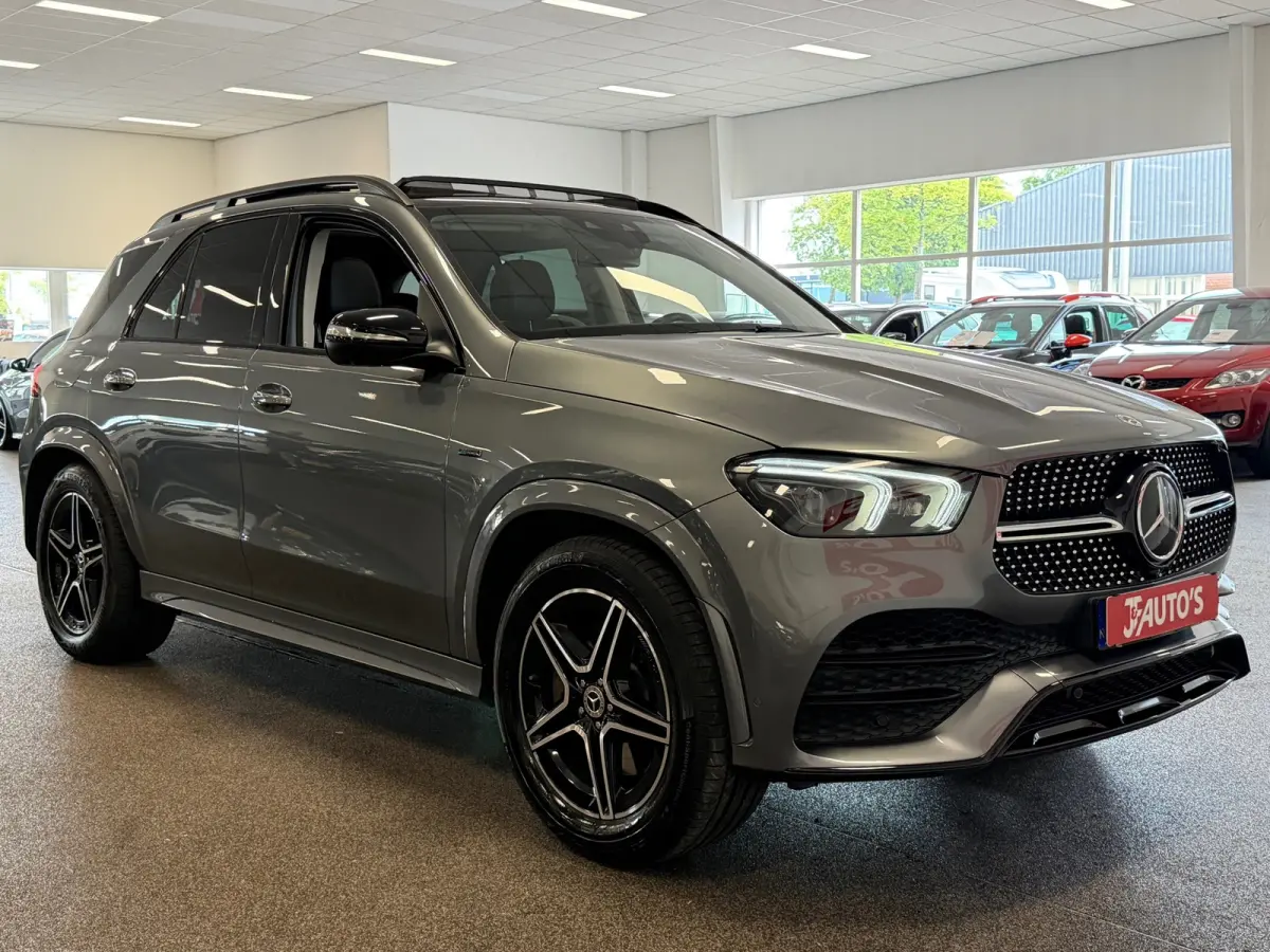 350 e 4MATIC AMG-LINE|PANO|NAVI\CAMERA|TREKHAAK|