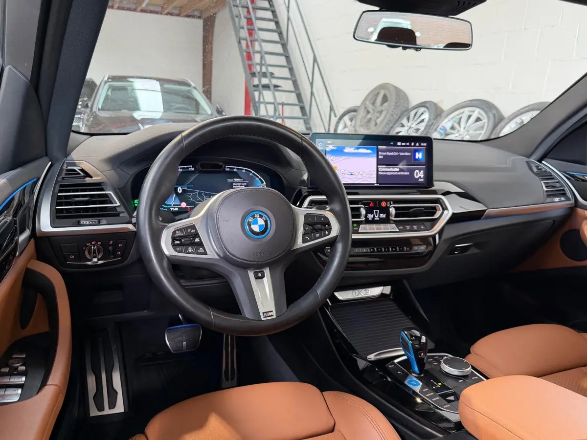 High Executive 80 kWh - SOH96% - M-Sport - Panorama