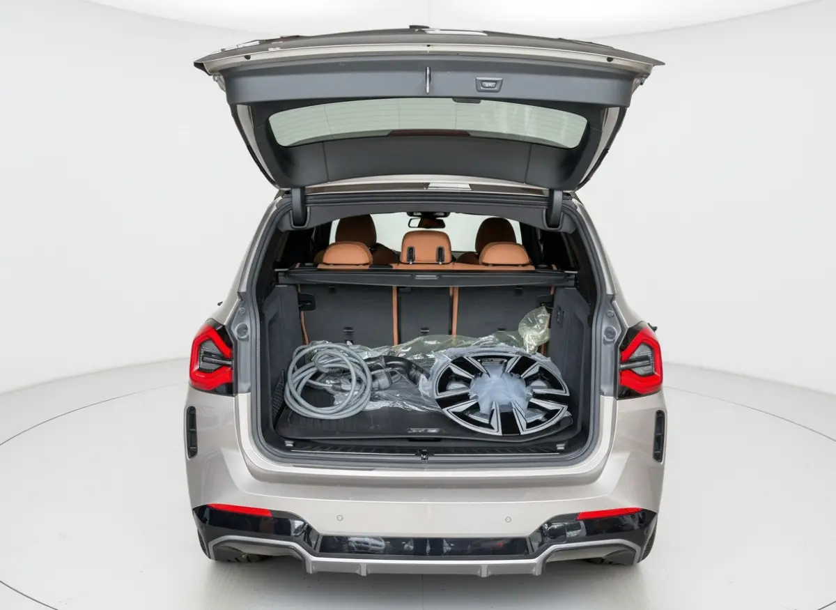 High Executive 80 kWh - SOH96% - M-Sport - Panorama