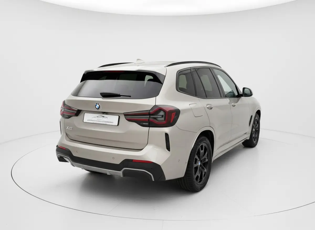 High Executive 80 kWh - SOH96% - M-Sport - Panorama