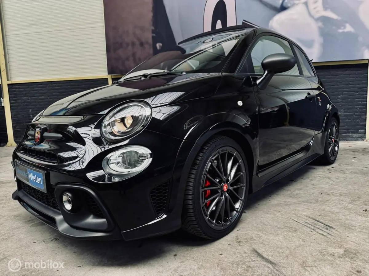 595C Fiat Abarth Competizione 595C|Abarth body kit|Sabelt| Alcantara|
