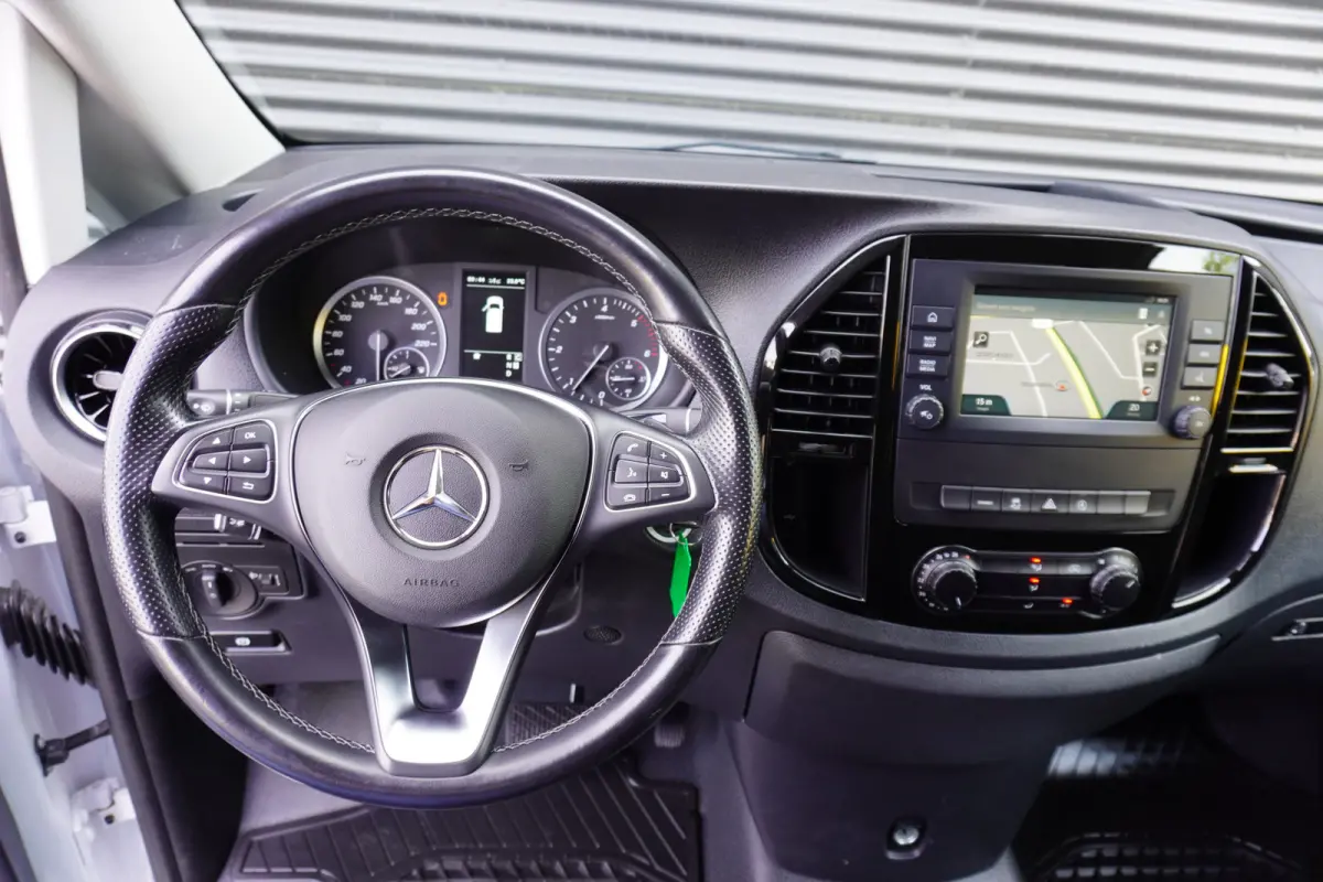 114 CDI 136pk Automaat Lang L2 Trekhaak Apple Carplay Camera Navi Stoelverwarming ACC Cruise control