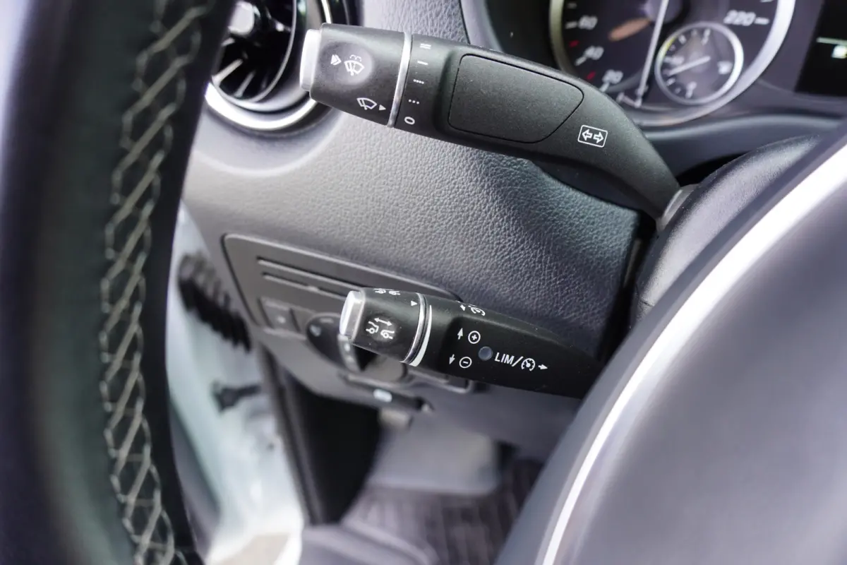 114 CDI 136pk Automaat Lang L2 Trekhaak Apple Carplay Camera Navi Stoelverwarming ACC Cruise control