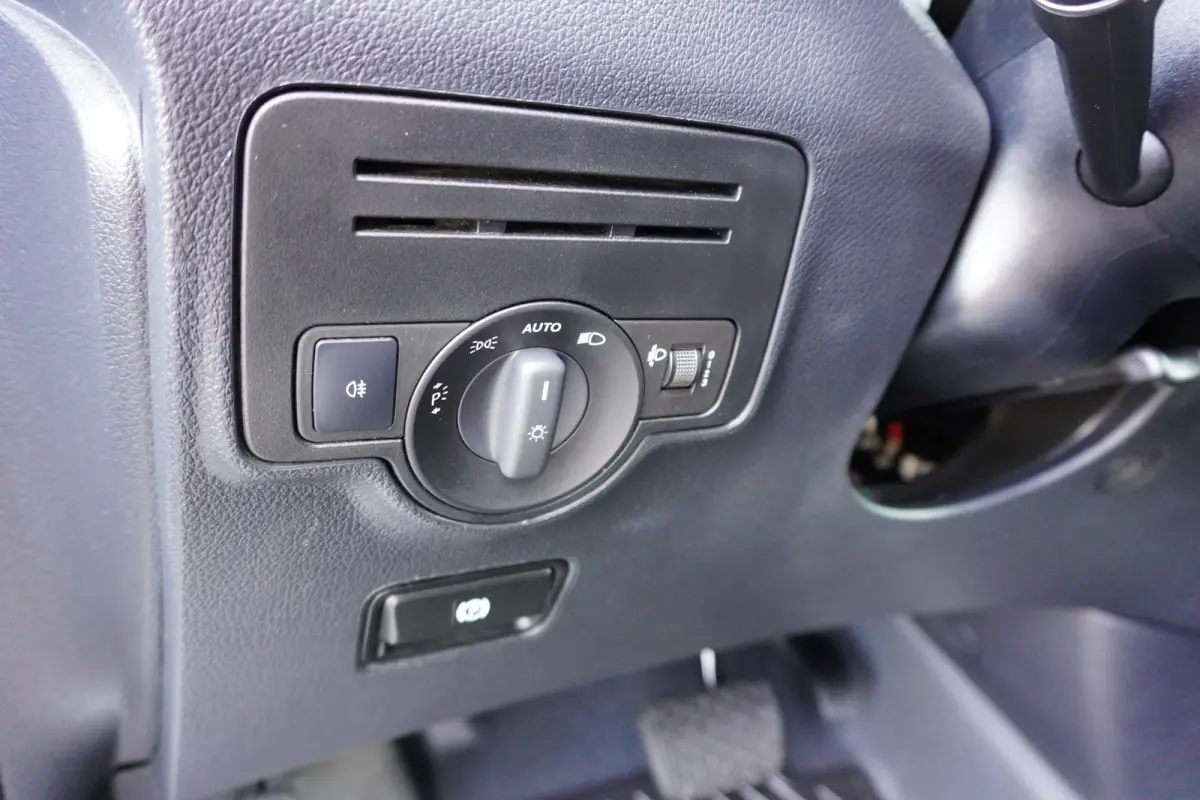 114 CDI 136pk Automaat Lang L2 Trekhaak Apple Carplay Camera Navi Stoelverwarming ACC Cruise control