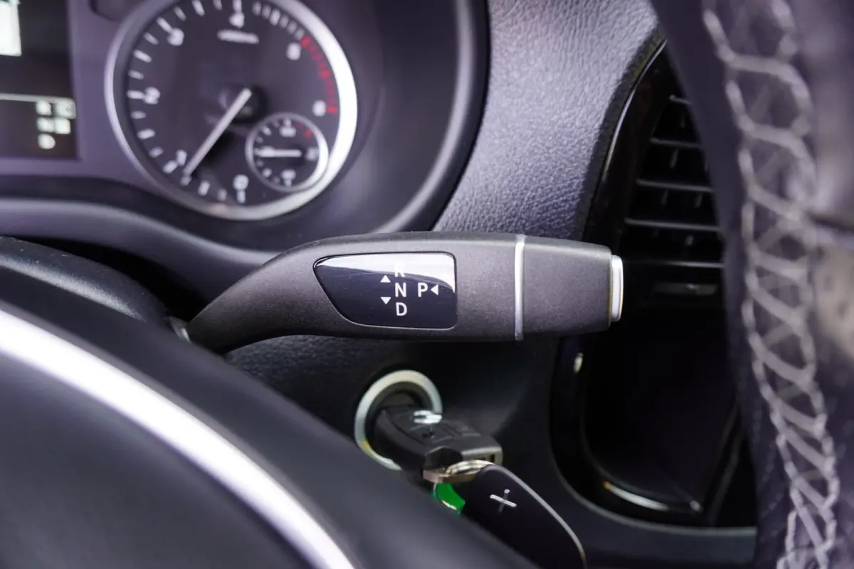 114 CDI 136pk Automaat Lang L2 Trekhaak Apple Carplay Camera Navi Stoelverwarming ACC Cruise control