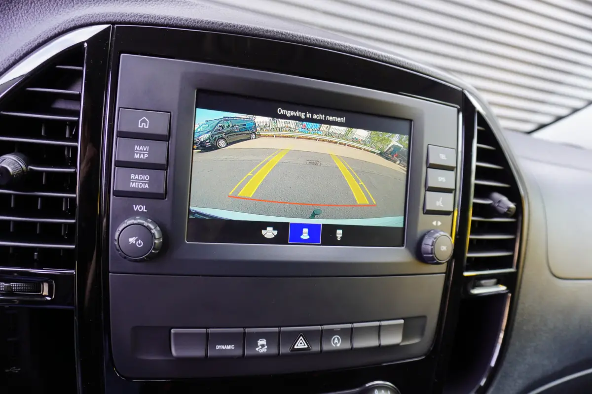 114 CDI 136pk Automaat Lang L2 Trekhaak Apple Carplay Camera Navi Stoelverwarming ACC Cruise control