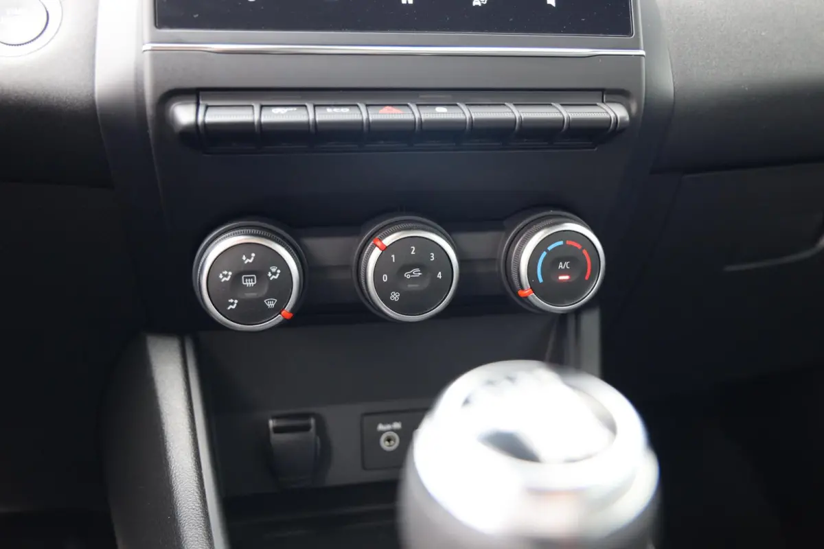 1.0 TCe 90 Business Zen|Navi|Apple carplay/android auto|Cruise control|