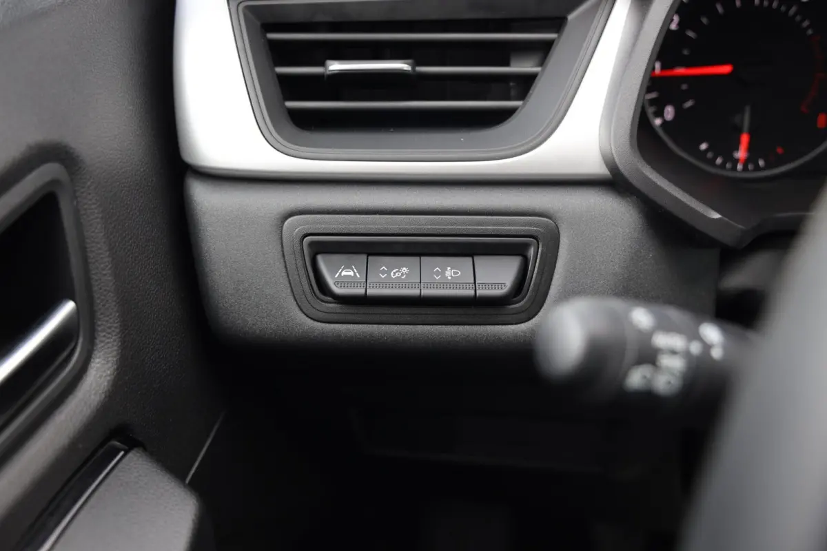 1.0 TCe 90 Business Zen|Navi|Apple carplay/android auto|Cruise control|
