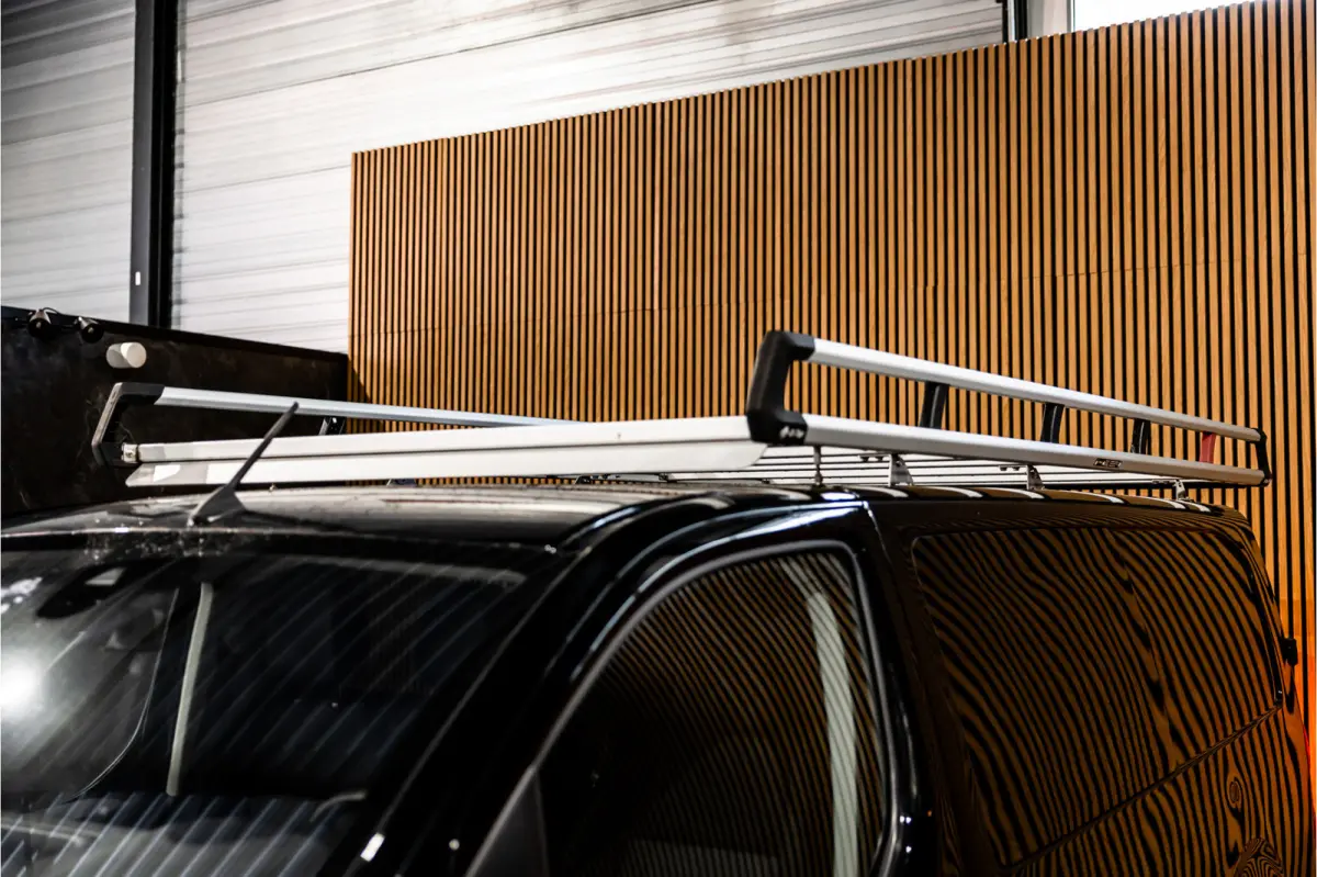 2.0 BlueHDi L3 DC | Dubbel cabine | Automaat | 6-Zitter | Navigatie | Camera | CarPlay | Dodehoek detector | Imperiaal | Trekhaak | F1 Flippers | Airco | BPM Vrij | Dealer onderhouden | Nieu
