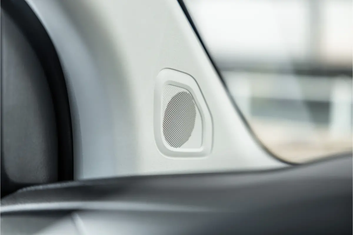 2.0 BlueHDi L3 DC | Dubbel cabine | Automaat | 6-Zitter | Navigatie | Camera | CarPlay | Dodehoek detector | Imperiaal | Trekhaak | F1 Flippers | Airco | BPM Vrij | Dealer onderhouden | Nieu