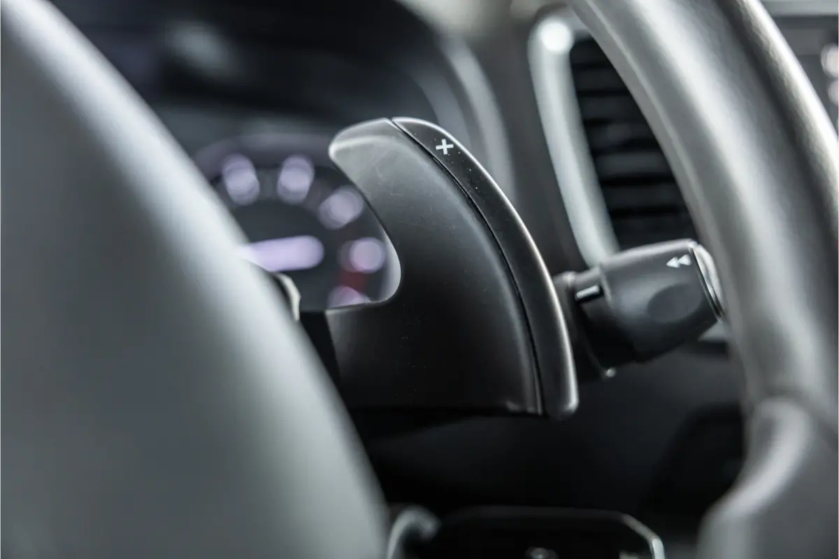 2.0 BlueHDi L3 DC | Dubbel cabine | Automaat | 6-Zitter | Navigatie | Camera | CarPlay | Dodehoek detector | Imperiaal | Trekhaak | F1 Flippers | Airco | BPM Vrij | Dealer onderhouden | Nieu