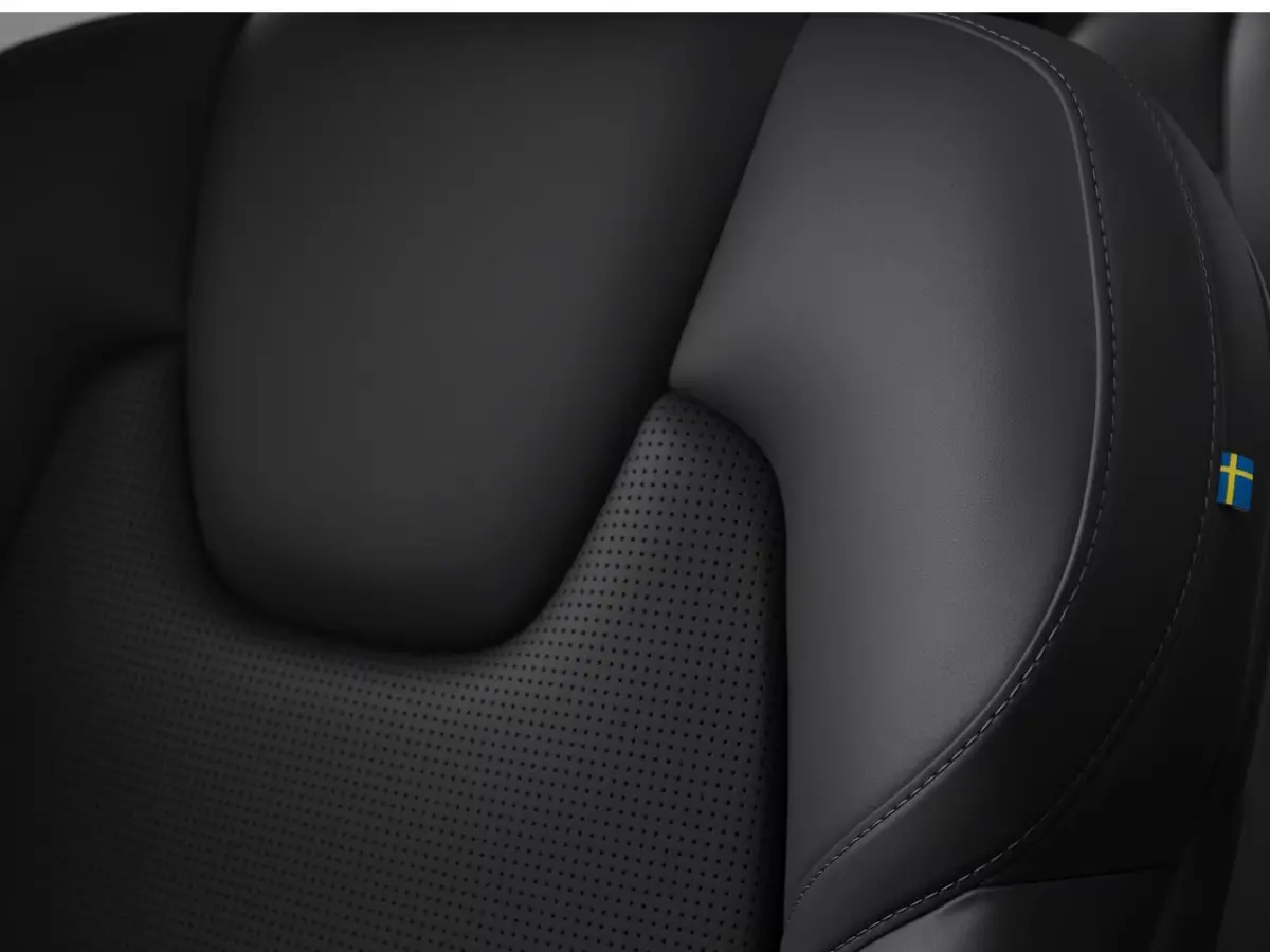 2.0 T8 Plug-in hybrid AWD Ultra Black Ed. Exec. | 10A Schucko - Mennekes 7 meter laadkabel  | 2 stoelen op derde rij | Bowers & Wilkins audiosysteem