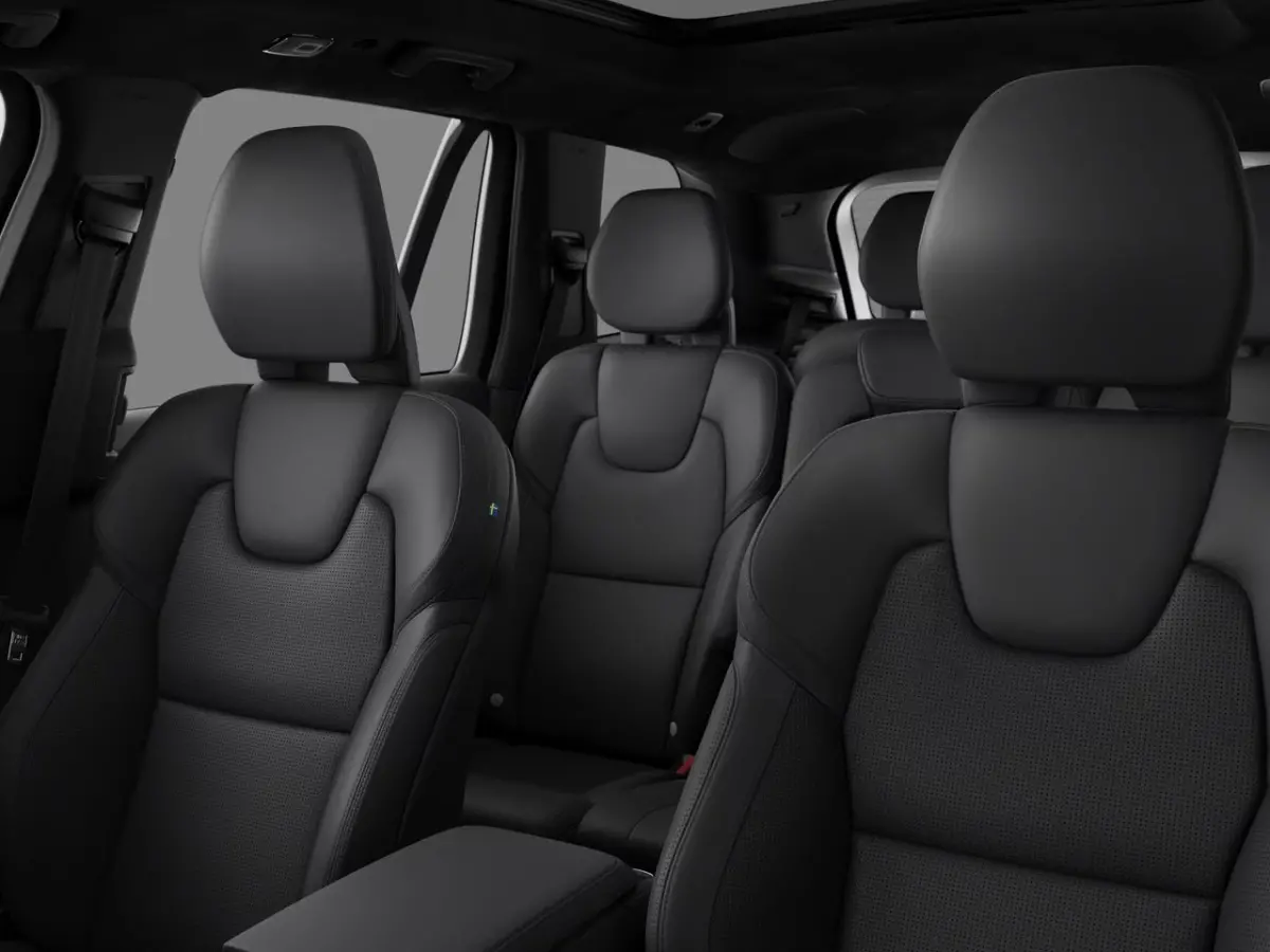 2.0 T8 Plug-in hybrid AWD Ultra Black Ed. Exec. | 10A Schucko - Mennekes 7 meter laadkabel  | 2 stoelen op derde rij | Bowers & Wilkins audiosysteem