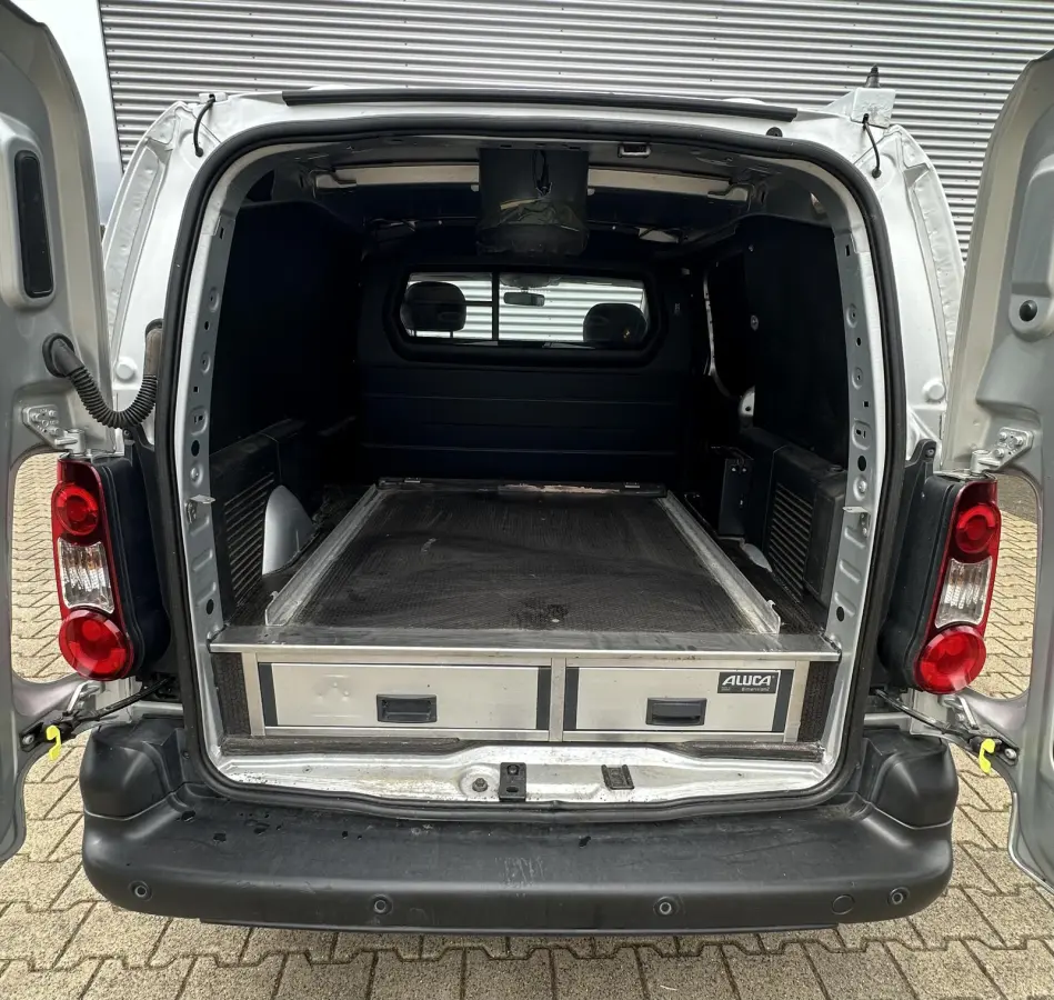 122 1.6 BlueHDi 75 L1 Pro MARGE btw vrij