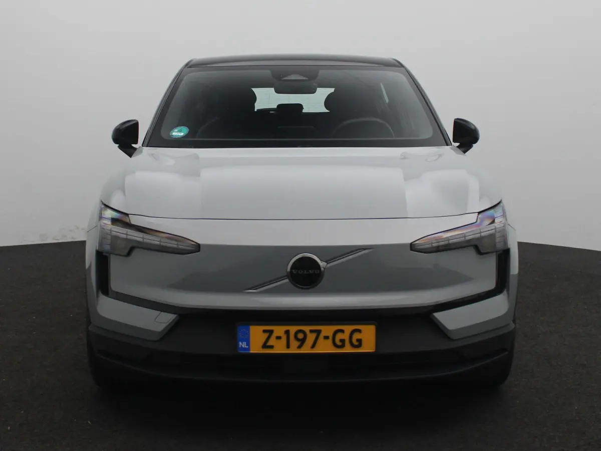 Single Motor Extended Range Plus 69 kWh | Apple Carplay/Android Auto | Achteruitrijcamera | Stoelverwarming |