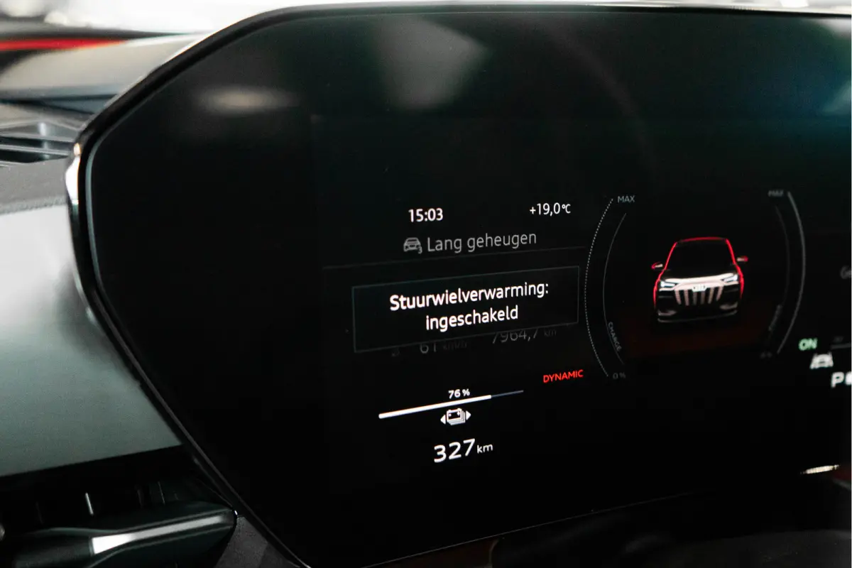 Quattro / S-line/ Top View/ B&O/ Panoramadak/ Trekhaak/ 100kWh Accu