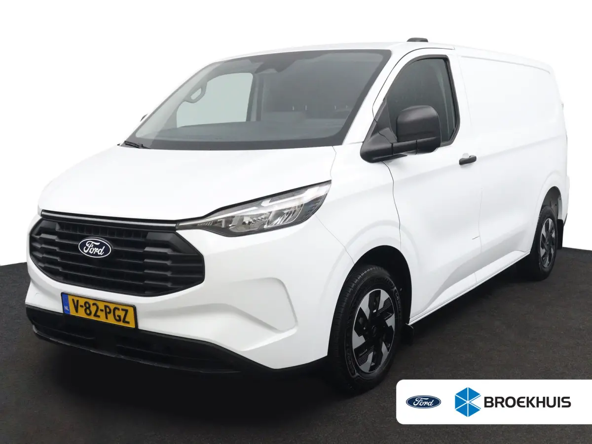 320 2.5 PHEV L1H1 Trend | Adaptive Cruise | BLIS | Navigatie | Camera | CarPlay/Android Auto | Bijrijders Bank | Verwarmde Voorruit