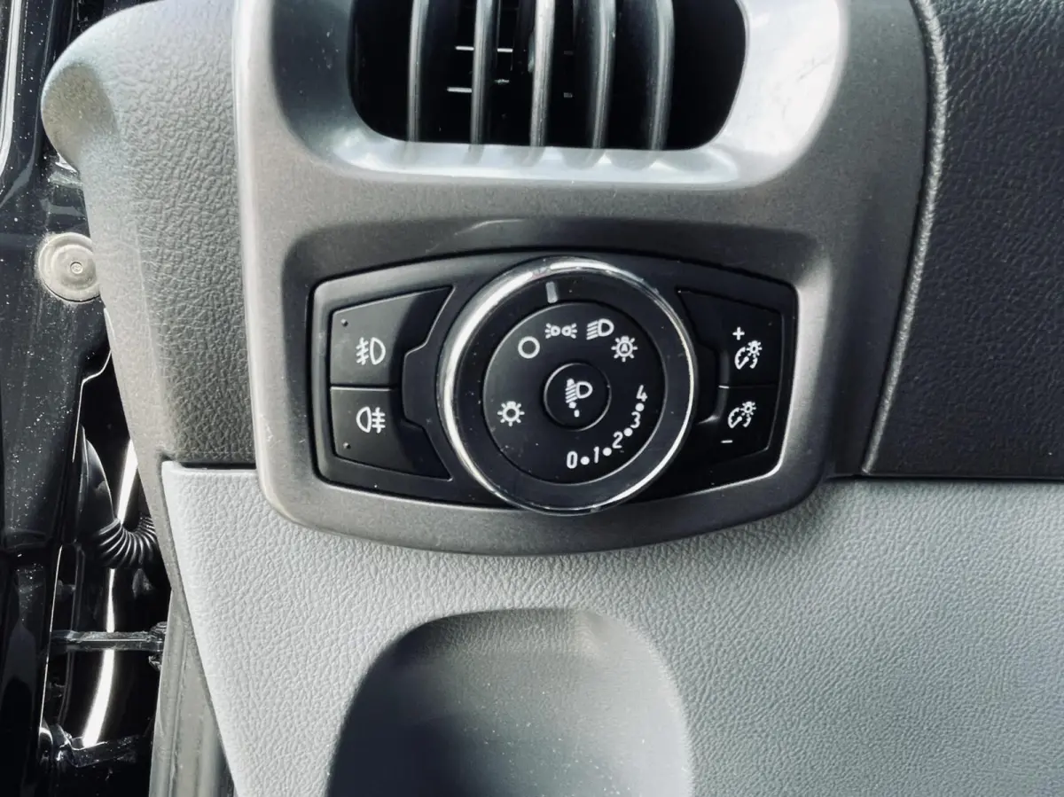 X SPORT AUTOMAAT 290 2.0 TDCI LENGTE 2