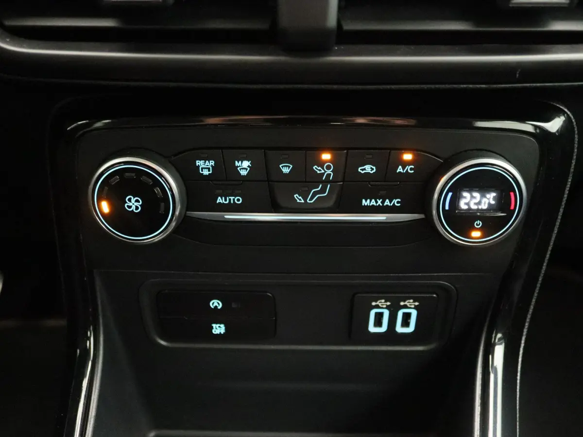 1.0 EcoBoost ST-Line Navigatie | Cruise control | Climate control | half leder | LMV